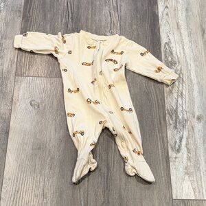 Pekkle Cream Baby Footed Onesie with Car Print‎